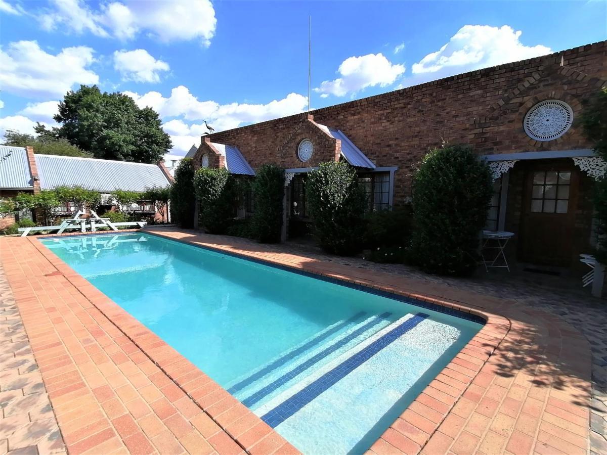 Van Dykshuis Guest House Heidelberg  Exterior foto